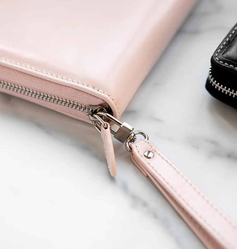 Malden Personal Compact Zip Leather Organiser - Sale - Image 8
