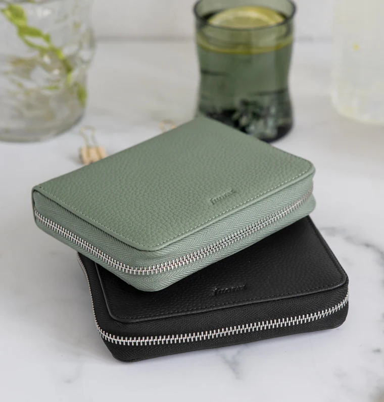 Norfolk Pocket Compact Zip Leather Organiser - Image 12